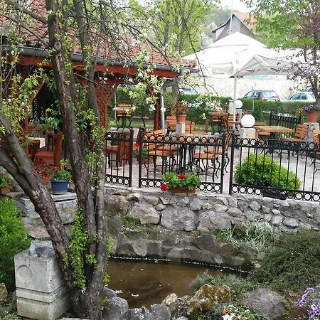 מלון Centar Balasevic 4*