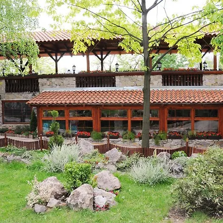 Centar Balasevic 4* Belgrád