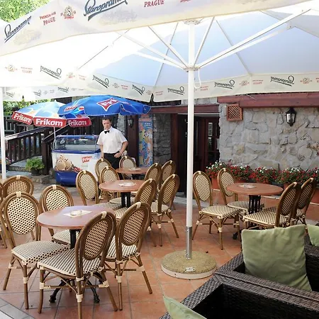 Centar Balasevic Hotel 4*