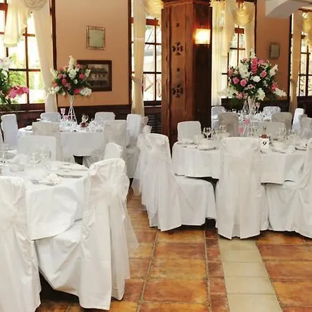 Centar Balasevic מלון בלגרד